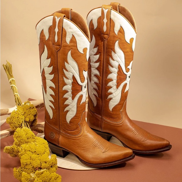 Scarlett Firebird Ranch Road Boots - Picture 1 of 4